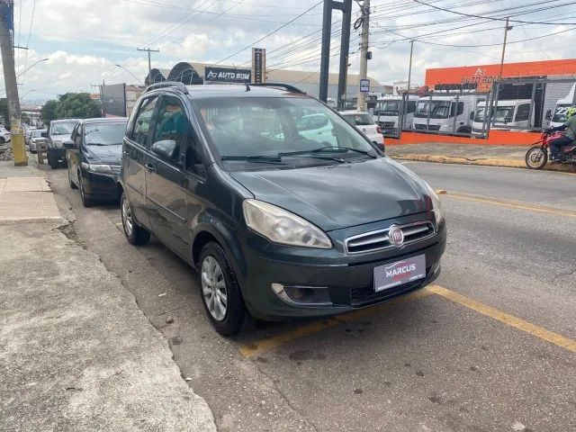 Fiat Idea Attractive 1.4 Fire Flex 8V 5P 2013 - Foto 4