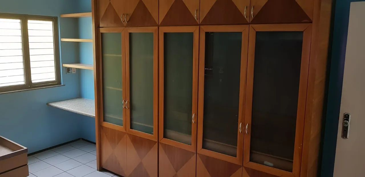 CASA VERMELHA COM VAGA GARAGEM PARA ALUGAR 400m2 - Foto 7