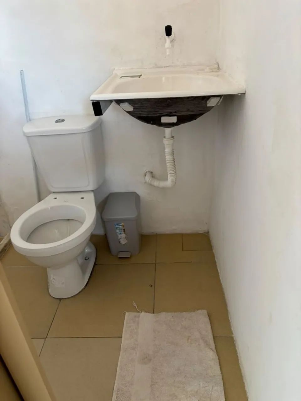 Kitnet em ITAPUÃ - Foto 4