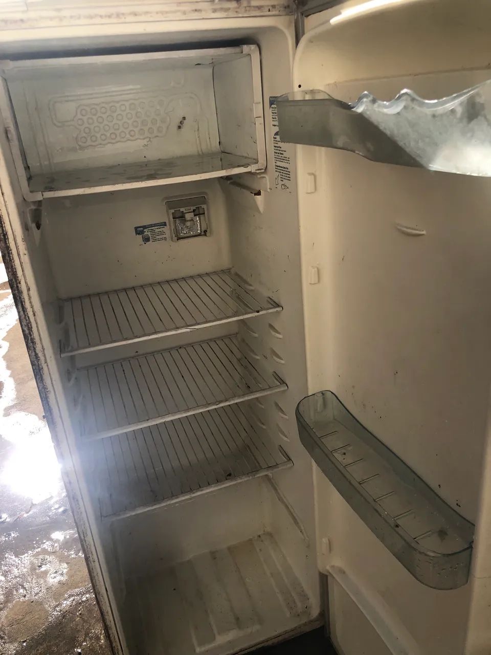 Vende se geladeira  - Foto 5