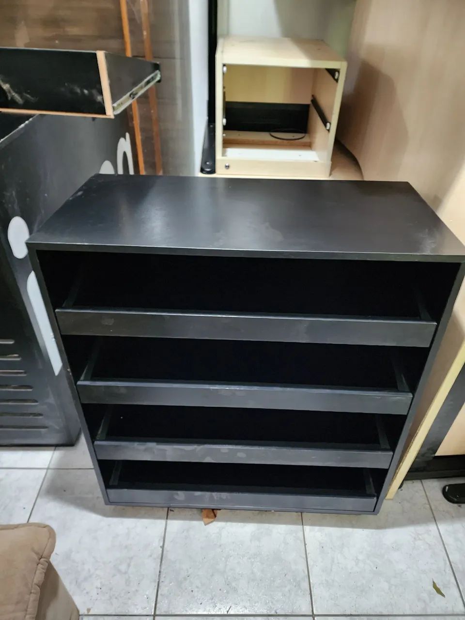 Móveis de madeira comercial qualquer 1 200 Reais  - Foto 5