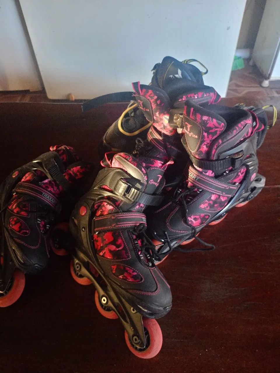 Patins 4 rodas  - Foto 3