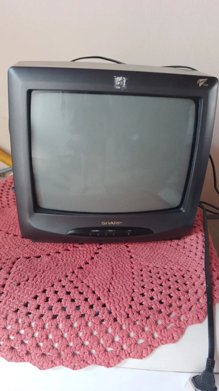 Vendo tv 14 polegadas turbo ótimo estado de conservação 