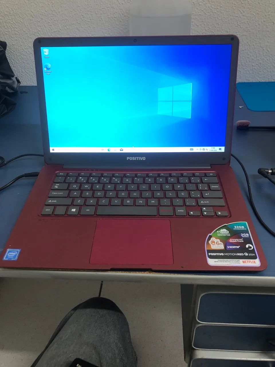 Notebook positivo atom q232a 2 gigas bateria viciada 