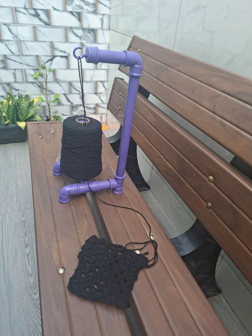 Suporte para Linhas/Fios - Ideal para Crochê e Tricô - Foto 4