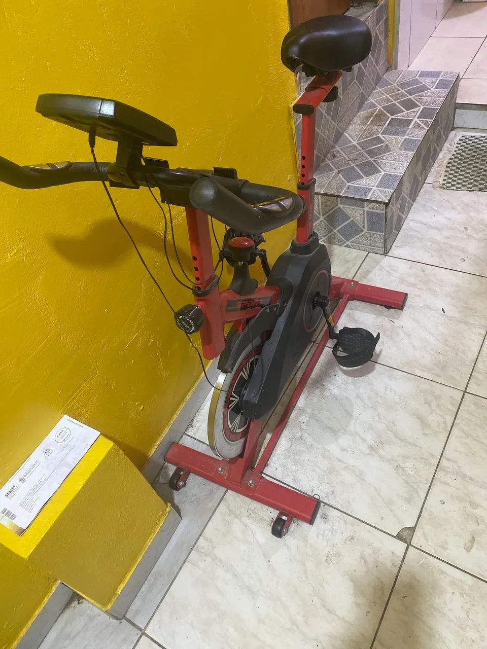 Bicicleta ergométrica até 120 k