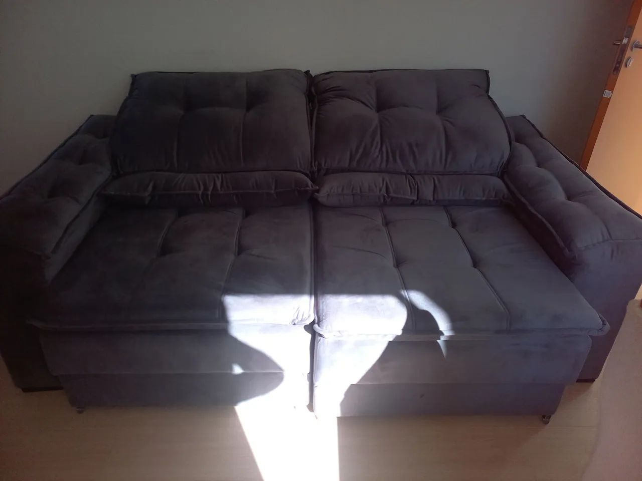 Sofá cama Vipon cinza, nunca usado, novinho. - Foto 3