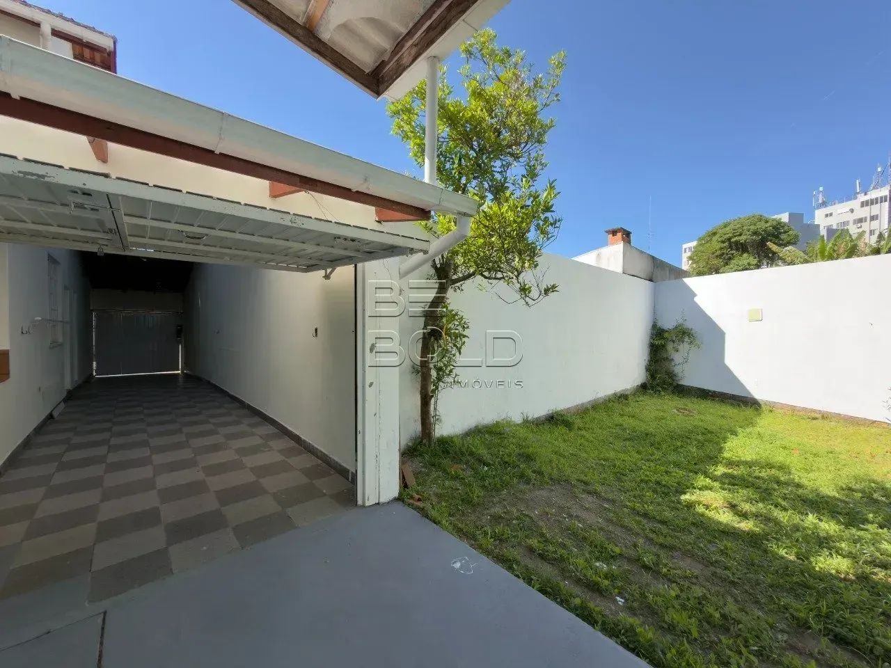 Casa com edícula e 3 dormitórios no Itaguaçu - Foto 5