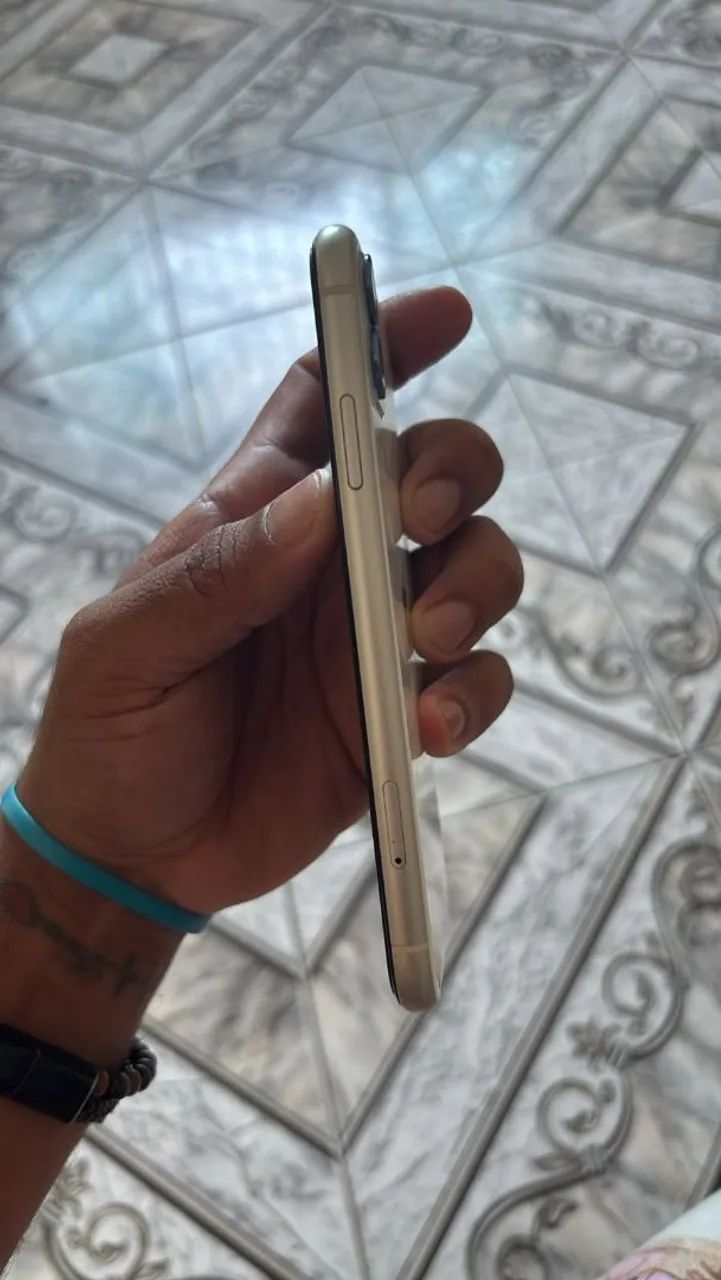 iPhone 11  - Foto 3
