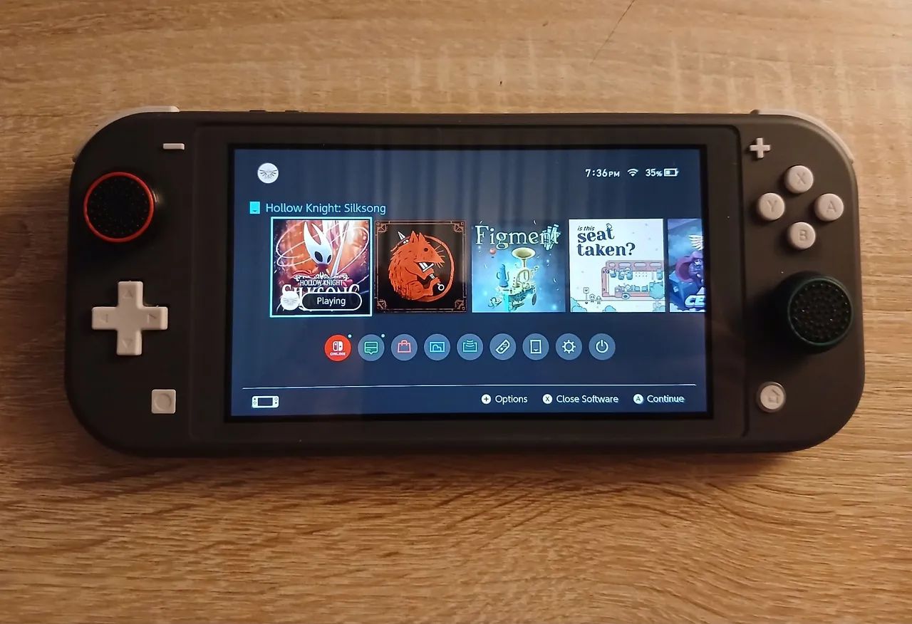 Nintendo Switch Lite cinza - 7 meses de uso - Consoles de Vídeo