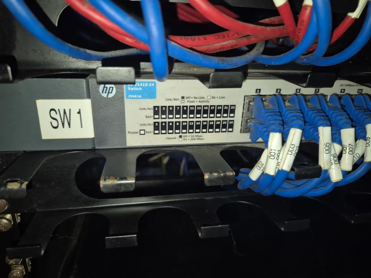 Rack servidor de parede + switch HP V1410-24 - Foto 3