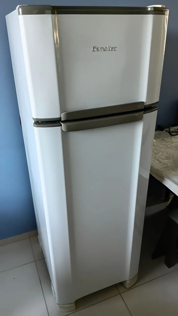Refrigerador Esmaltec - Foto 4