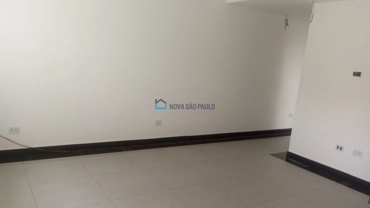Sobrado no Cambuci com 03 Suítes. - Foto 4