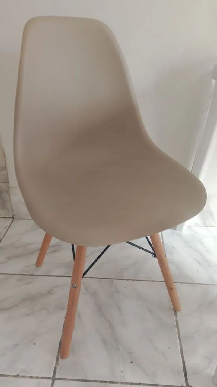 Mesa de manicure e cadeira  - Foto 2