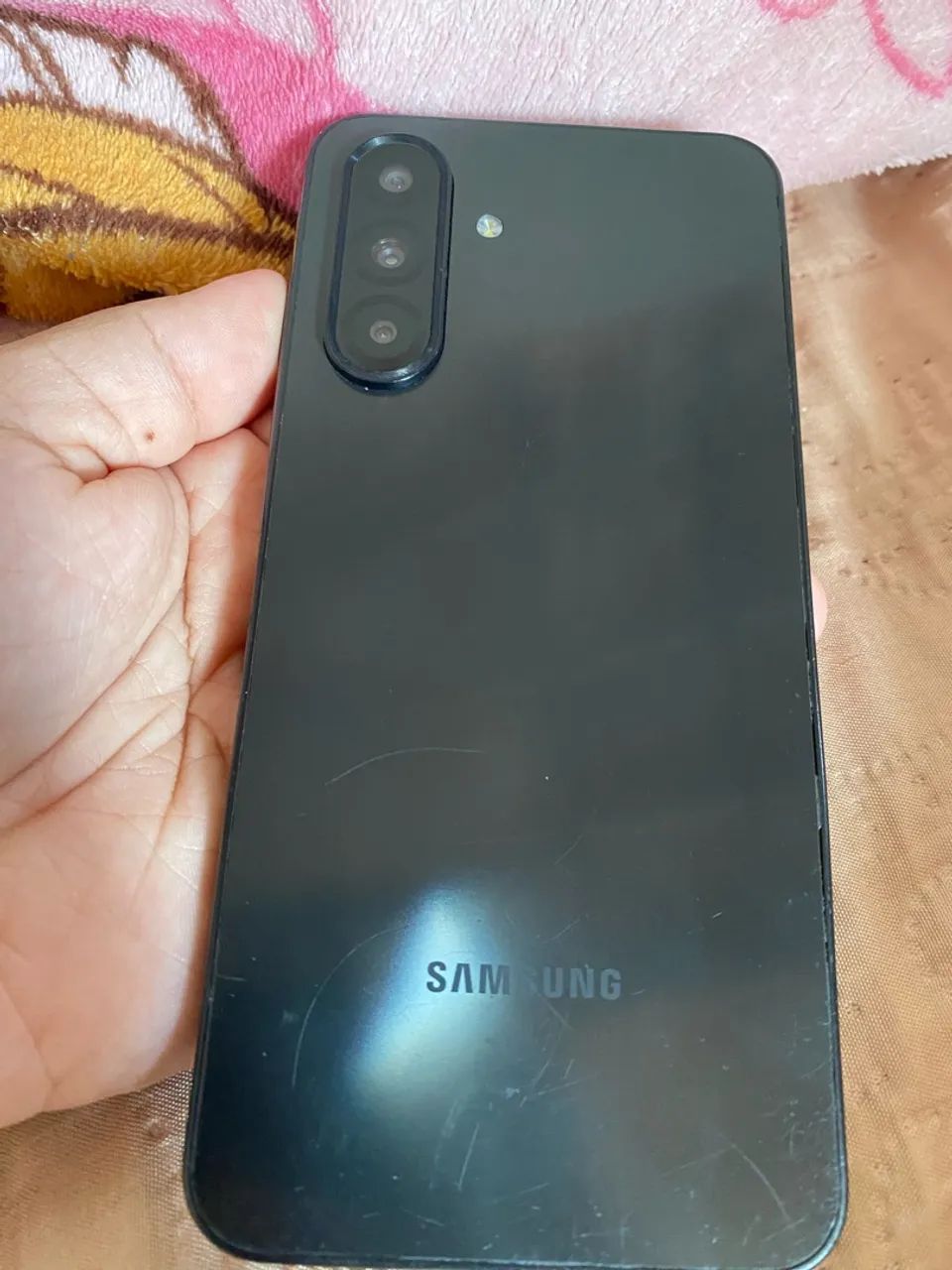 Samsung A17 