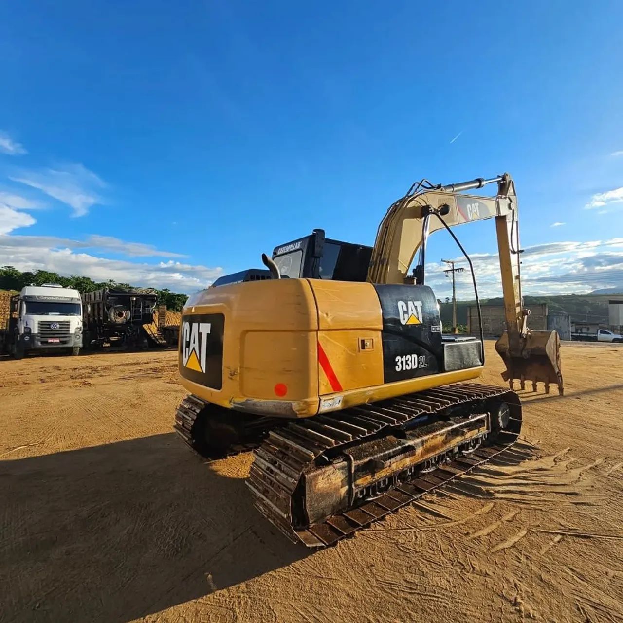 ESCAVADEIRA CATERPILLAR 313 D2L - Foto 3