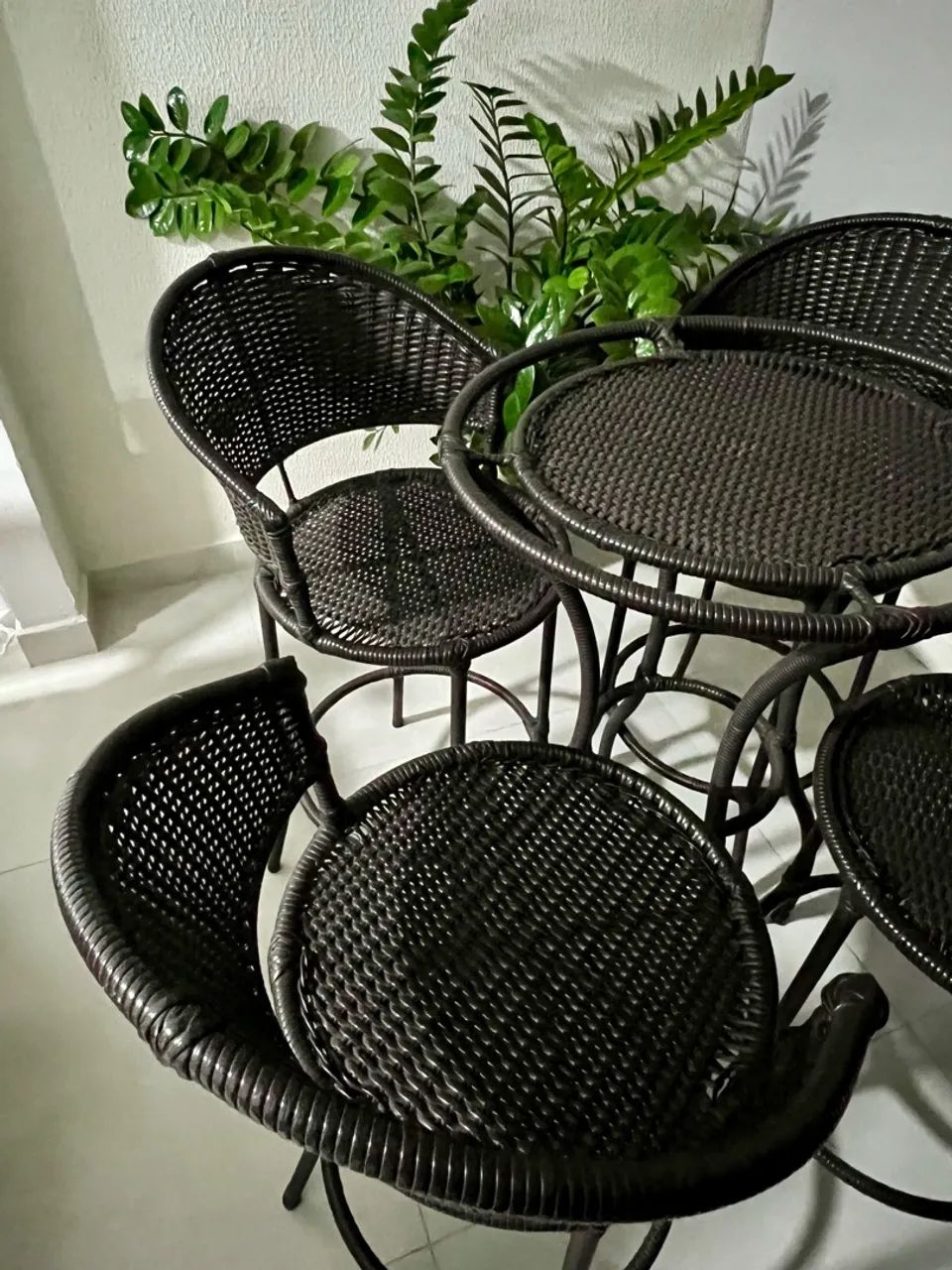 Mesa de sacada com 4 cadeiras  - Foto 4