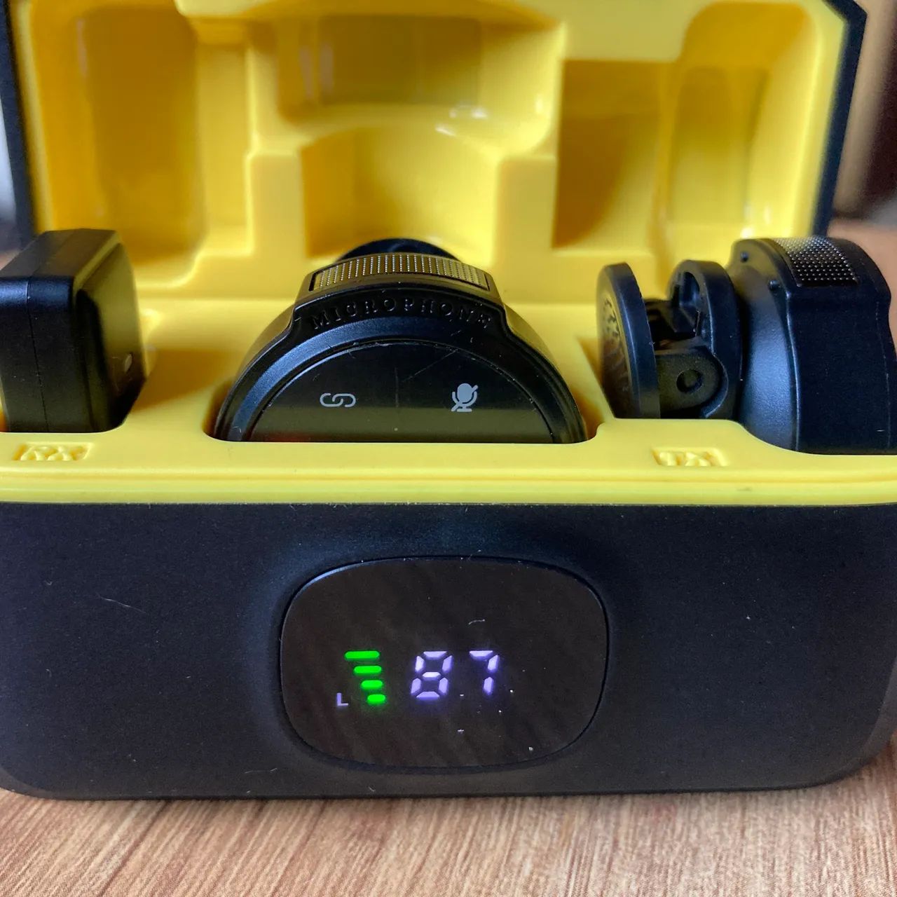 Microfone modelo J6 Xiaomi - Foto 4