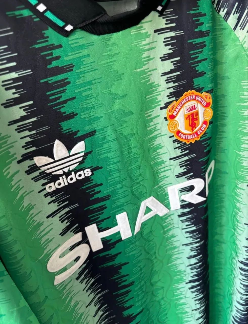 Camisa Retro Goleiro Manchester  - Foto 2