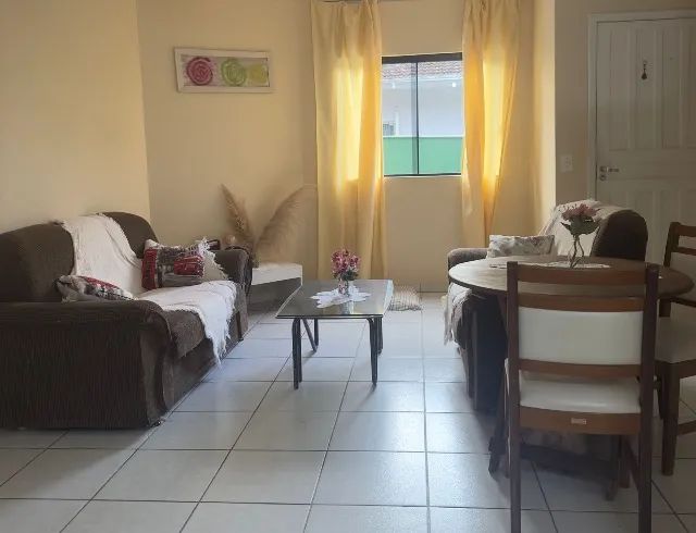 Aluguel de quarto em casa (só para mulheres)