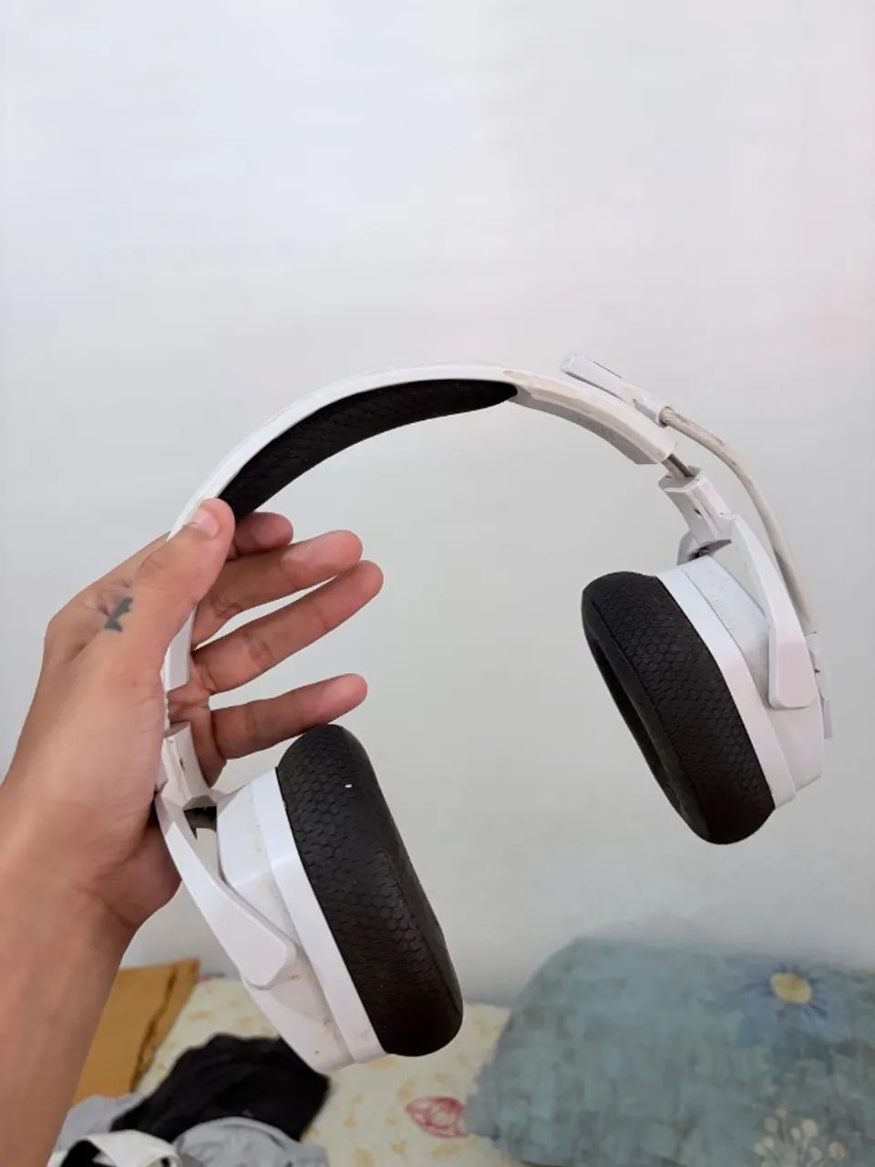 Teclado, Monitor e Headset - Foto 2