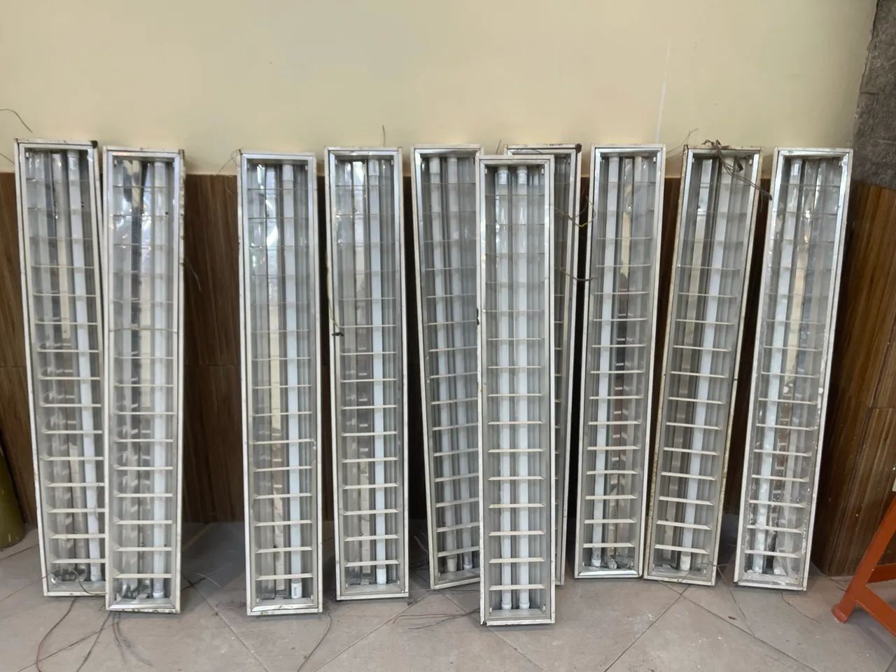 Vende-se luminárias  