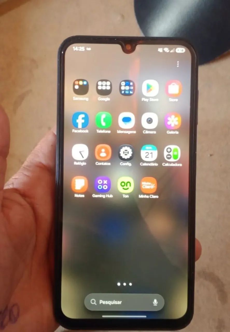 A15-5g  256 GB 8 de ram 