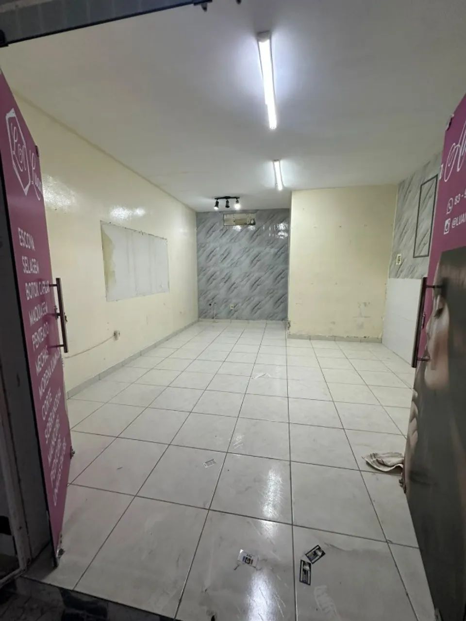 Sala Comercial nos Bancários com 22m2 e ótima localização. - Foto 2