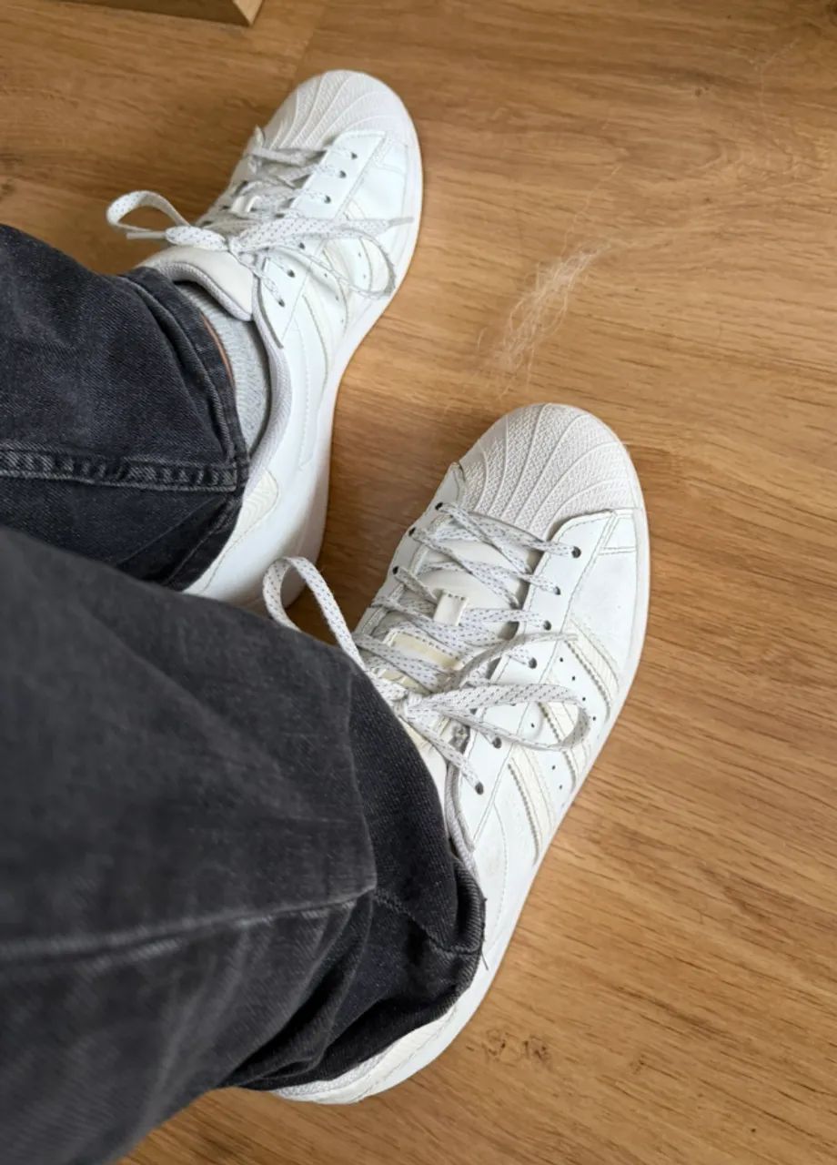 Adidas Superstar branco de couro - Tam 41 - Foto 4