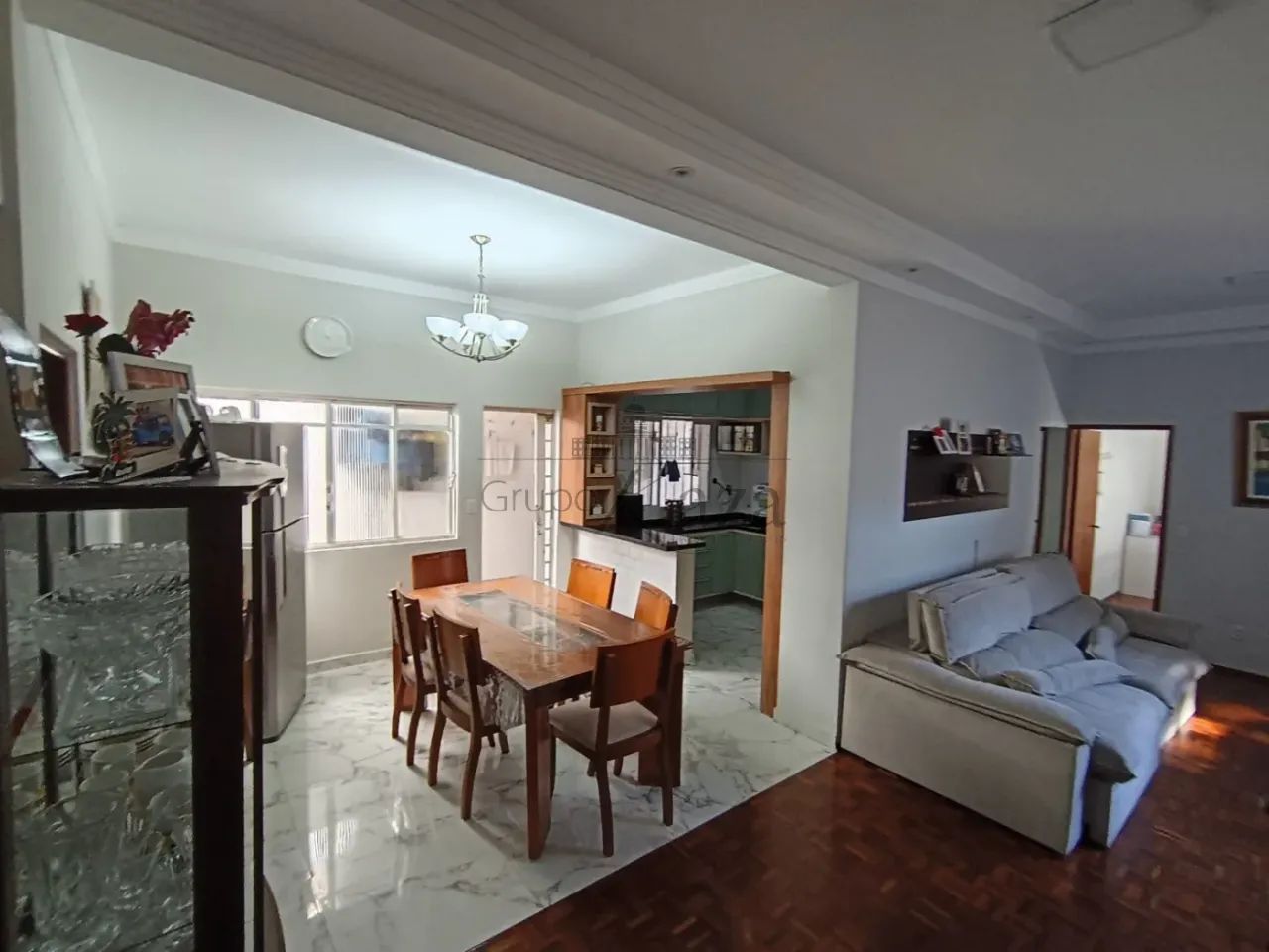 Casa com Edícula - Jardim Satélite - 3 Dormitórios - 158m². - Foto 3