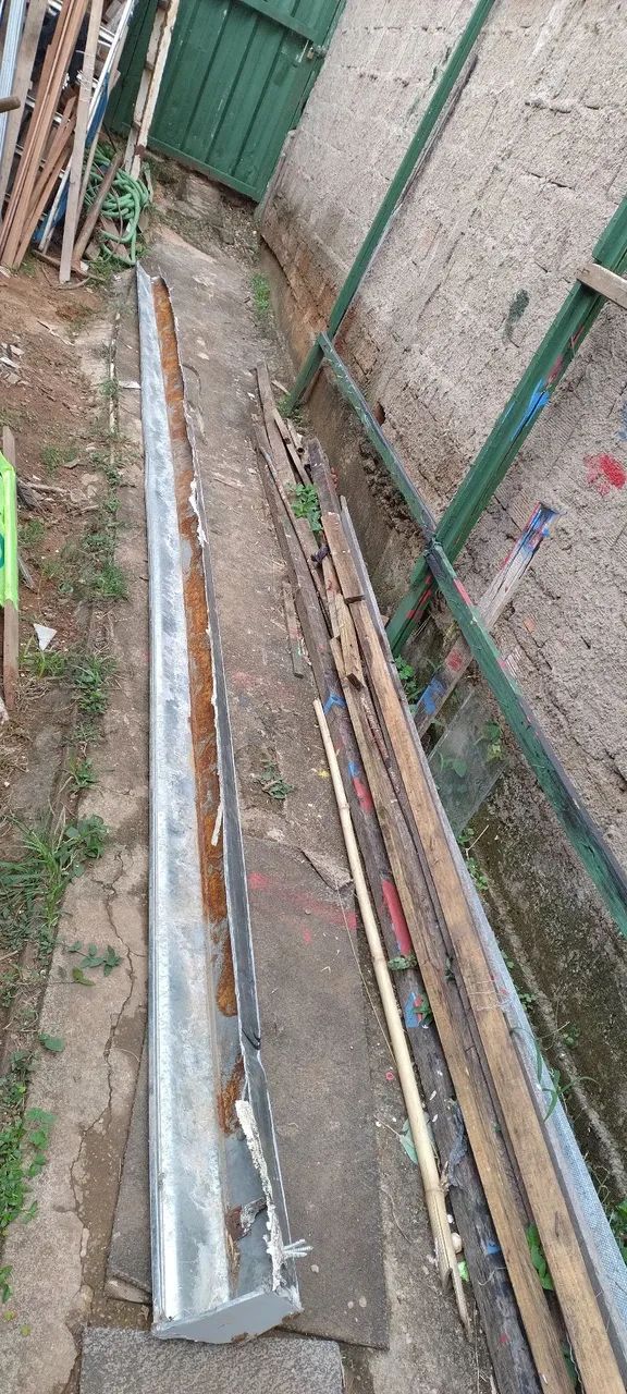 CALHA DE ZINCO 5,30 MTS  - Foto 2