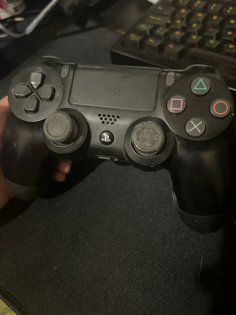 CONTROLE PS4 COM DEFEITO