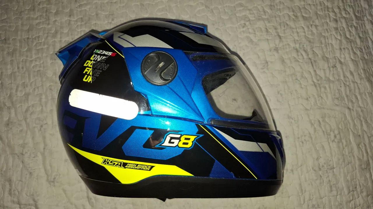 Capacete
