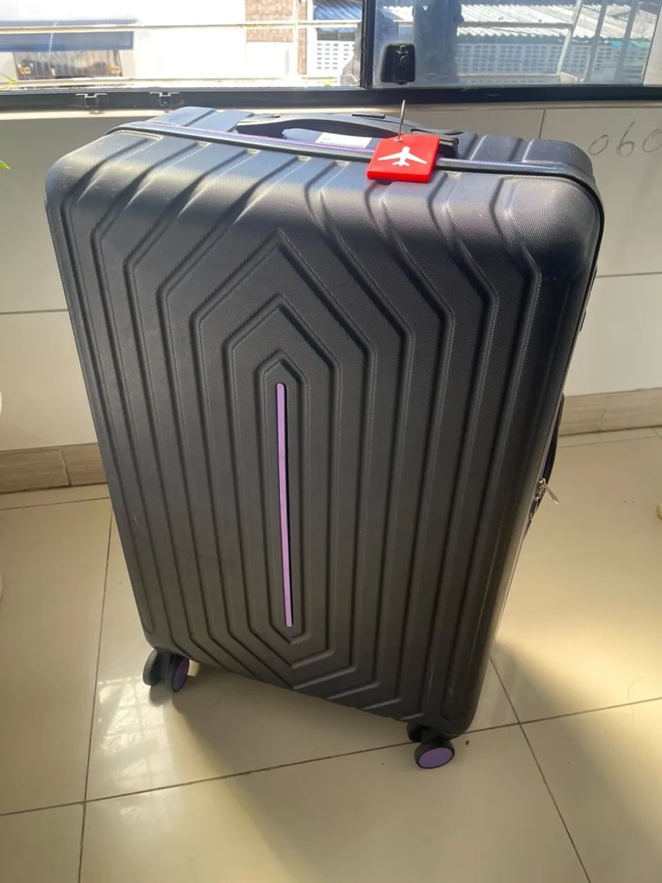 Mala nova 23 Kg Preta 