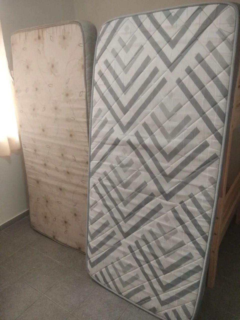 Cama Triliche com escorrega + 2 colchões de solteiro  - Foto 5