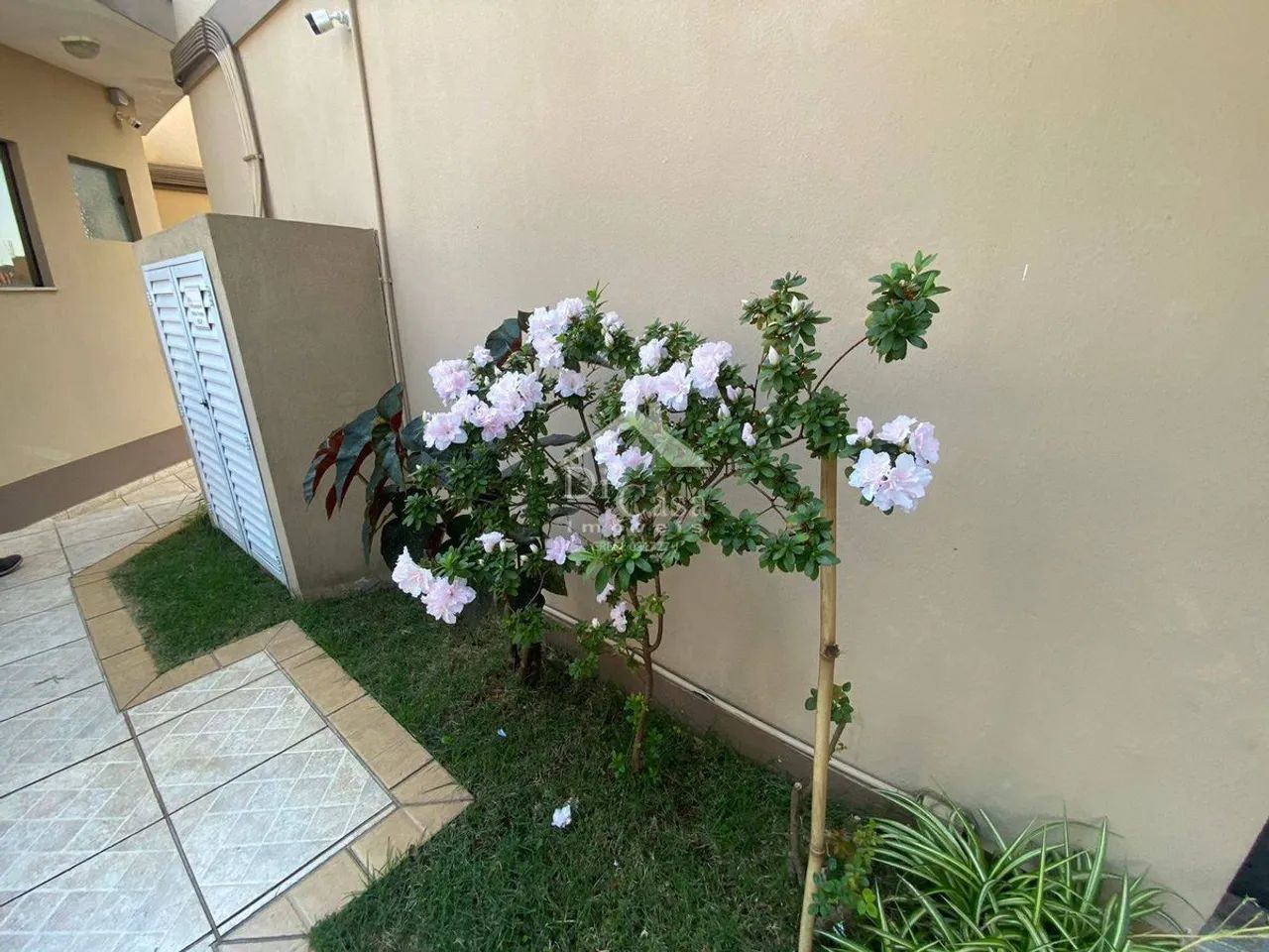 Apartamento de 2 dormitórios com sacada e 1 vaga próximo ao Patriani - Foto 5