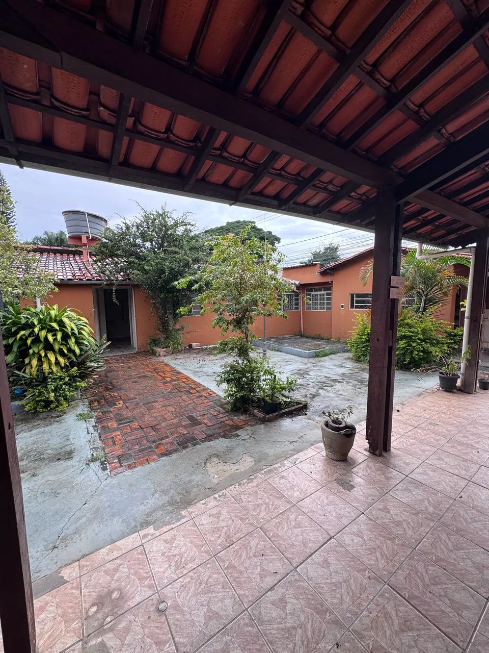 Vendo imóvel em ótimo ponto comercial - Foto 4