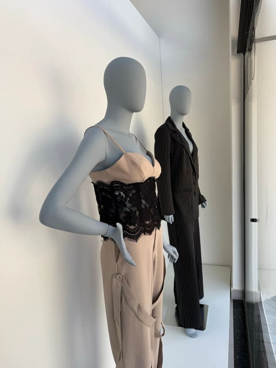 MANEQUINS - Foto 2
