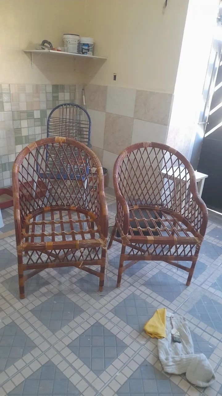 Duas cadeiras bambu cana da Índia decoração 