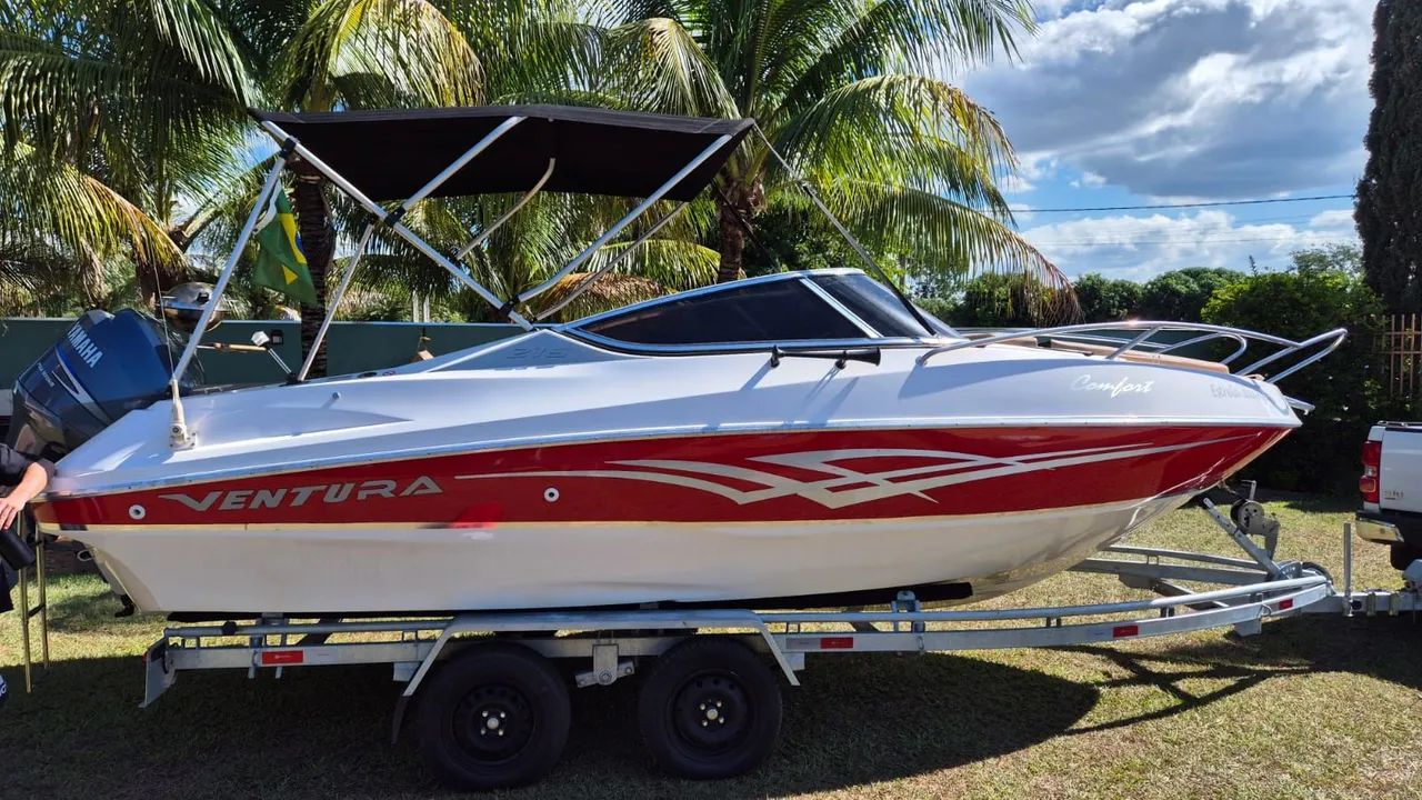 Lancha cabinada 150 HP - Foto 2