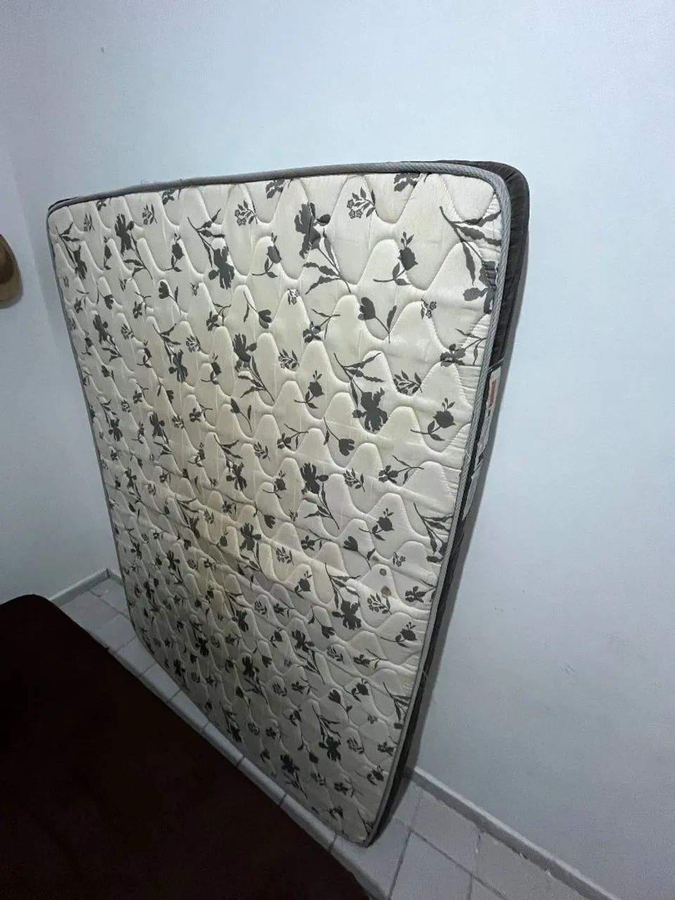 VENDO COLCHÃO USADO