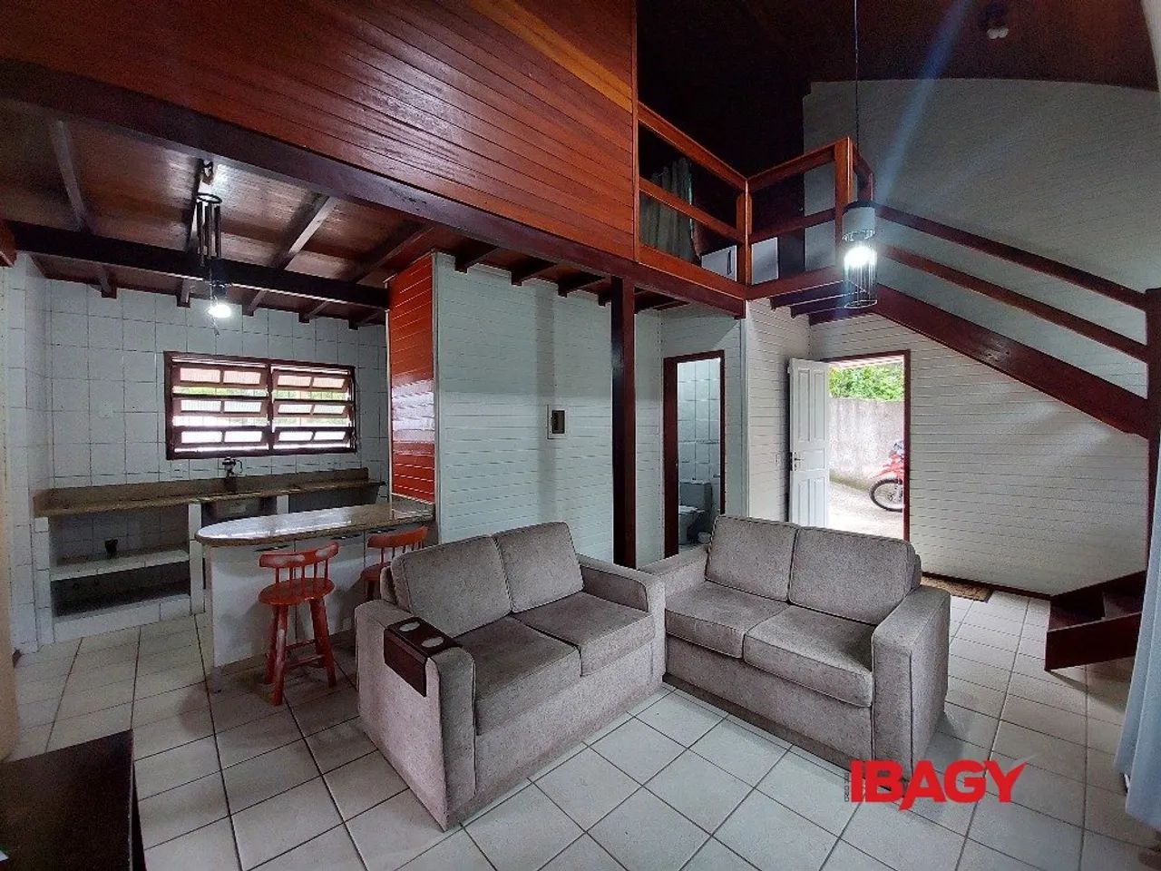 Excelente Casa 2 dormitório(s) em Ribeirão da Ilha - Florianópolis - Foto 5