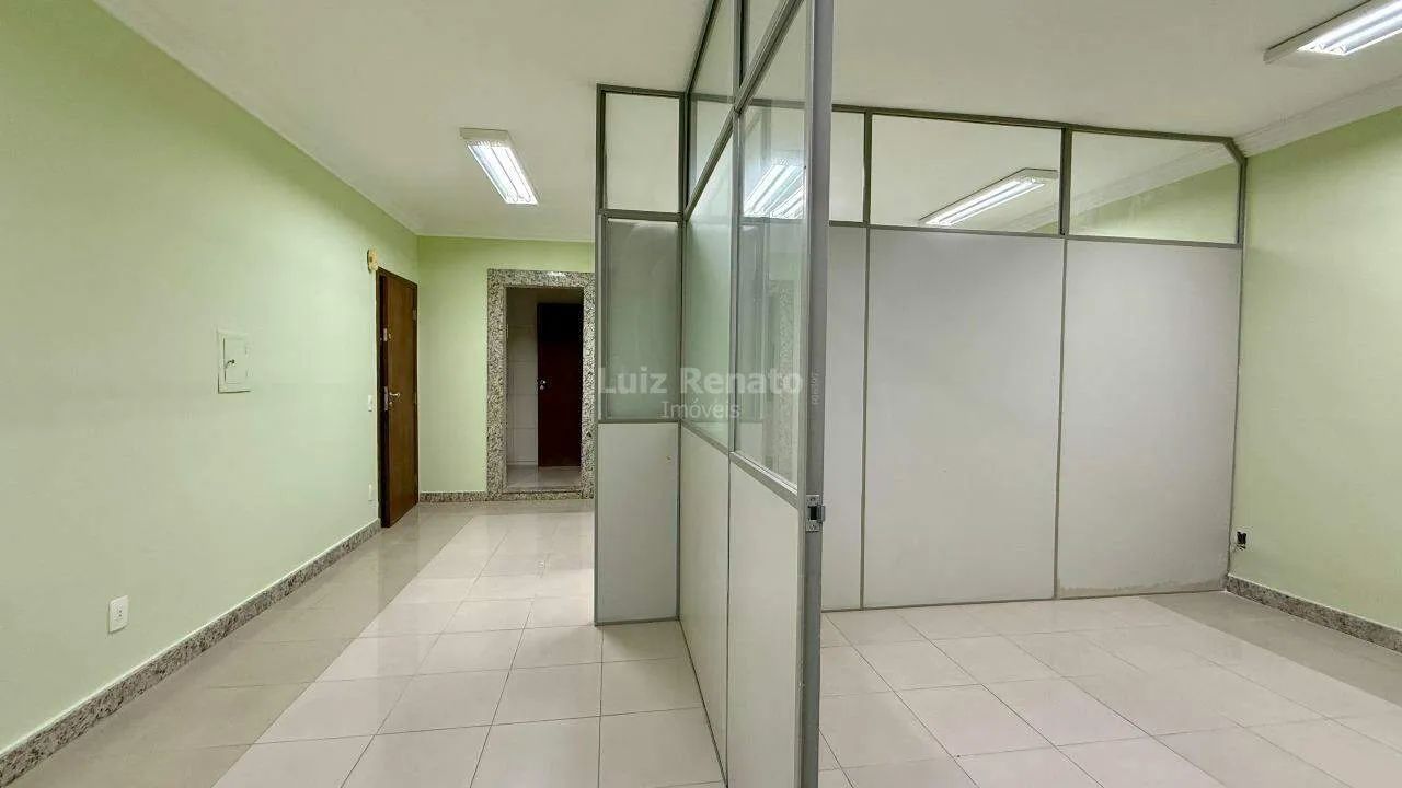 Sala comercial para locação do Santo Augostinho