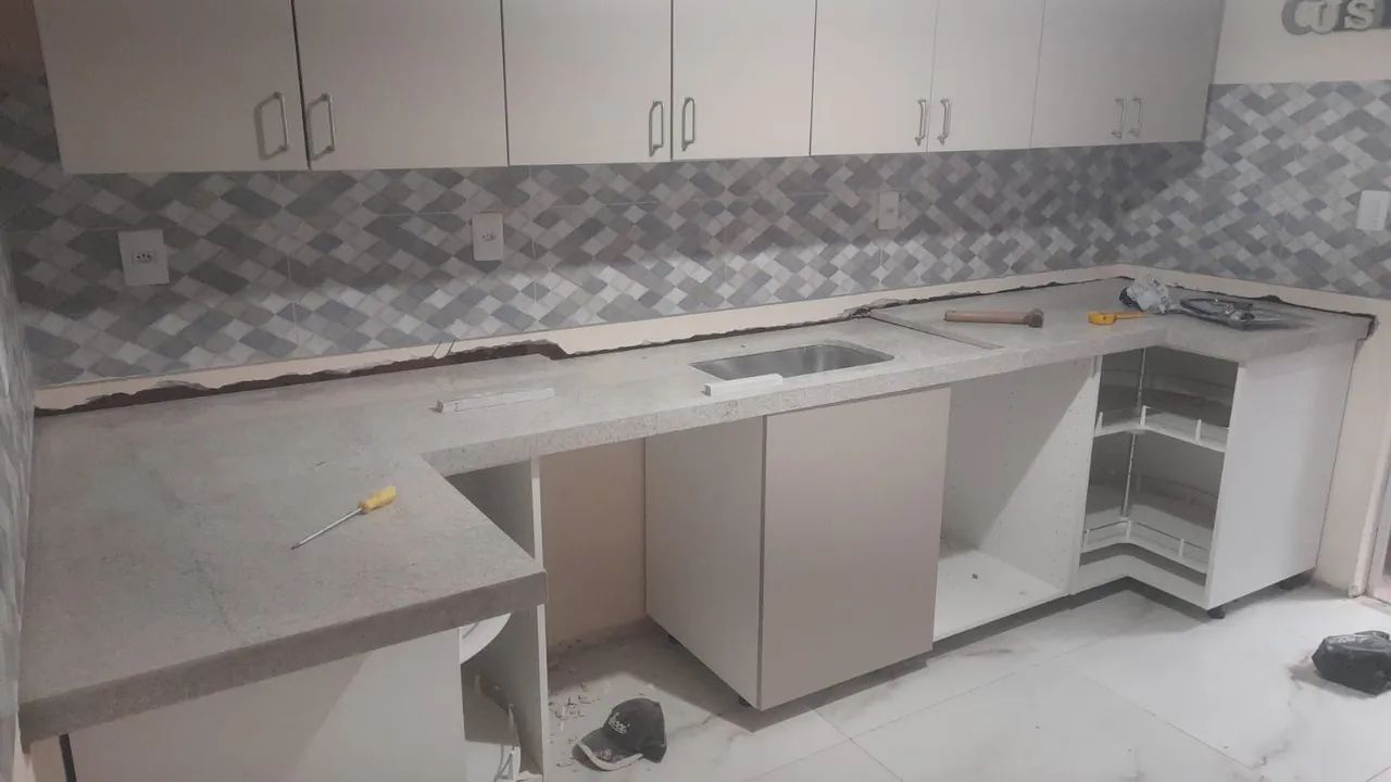 Construções e reformas em geral 