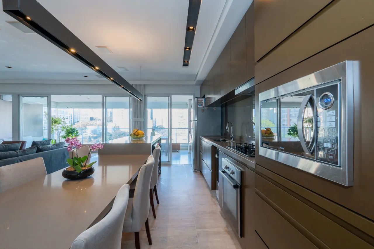 Apartamento para venda em Brooklin com 2 quartos, sendo 2 suítes, 138m²