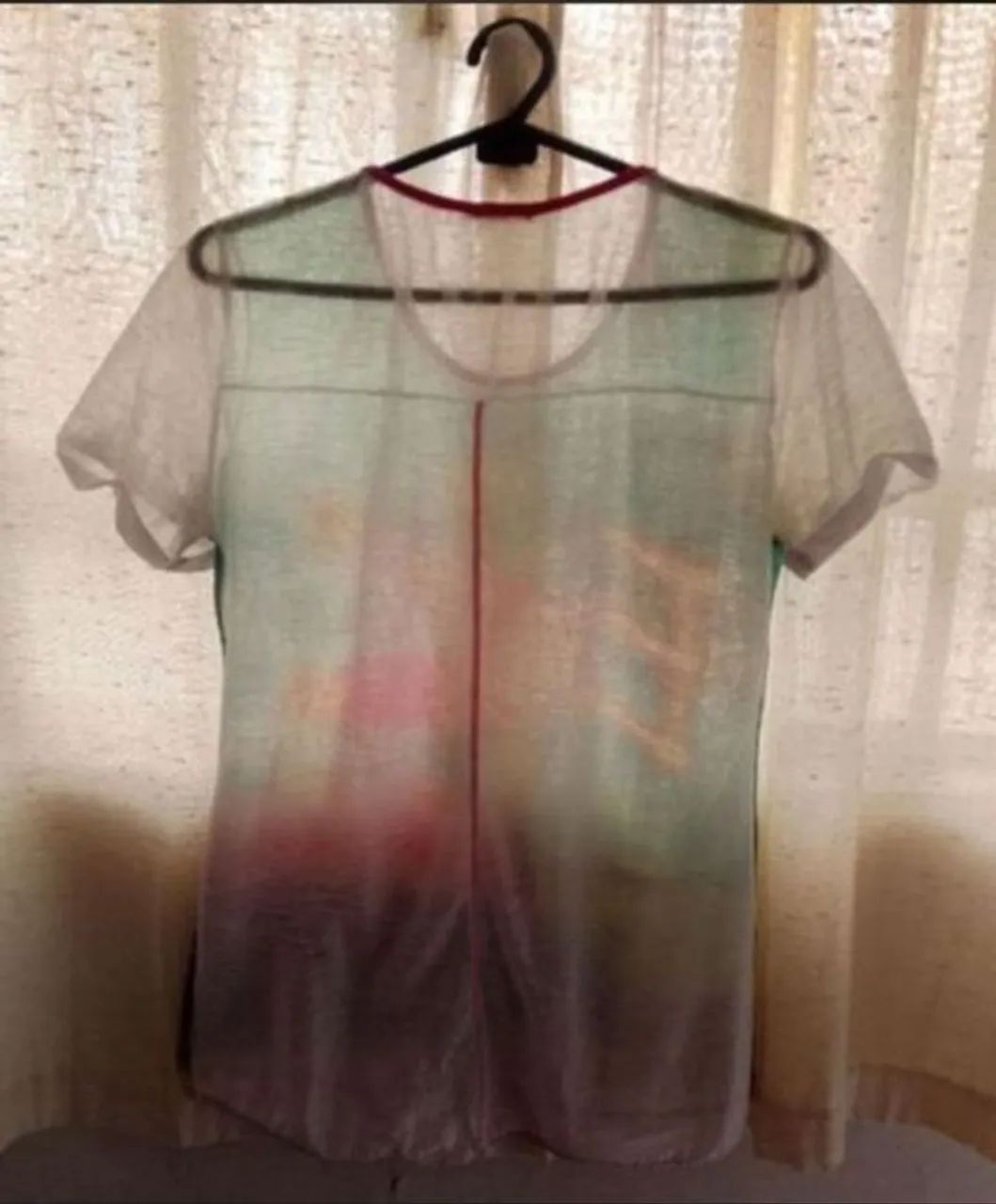 Camiseta Enjoy semi-nova  - Foto 2
