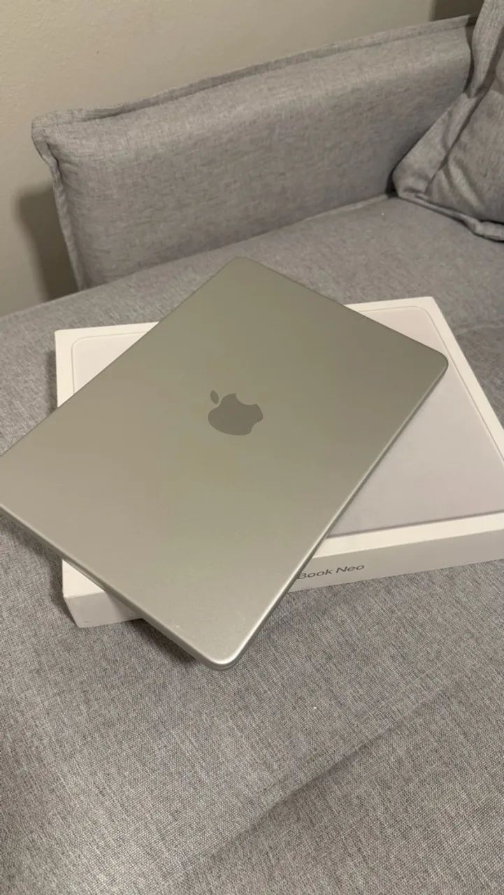 MacBook Neo 512 GB com Touch ID ? Semi-Novo | Garantia Apple