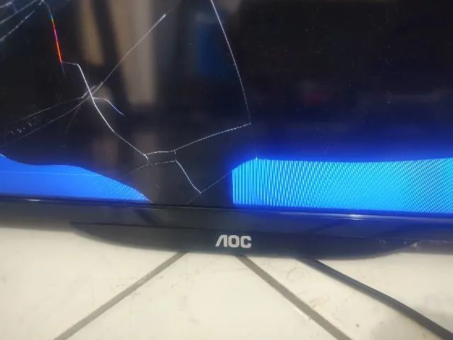  TV AOC 43" LED LE43D1452 - Quebrada - Para Peças - Foto 2