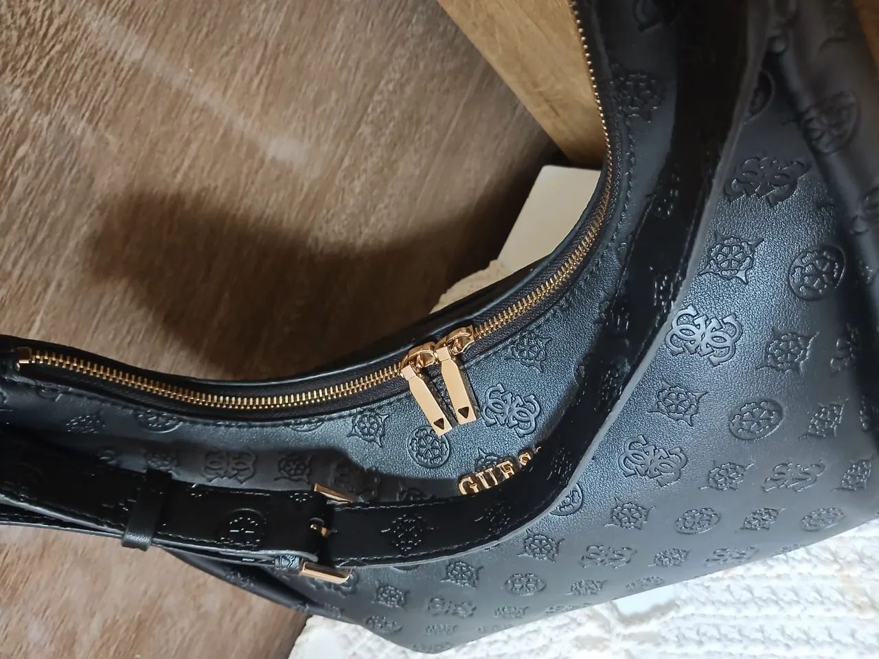BOLSA GUESS ORIGINAL  - Foto 3