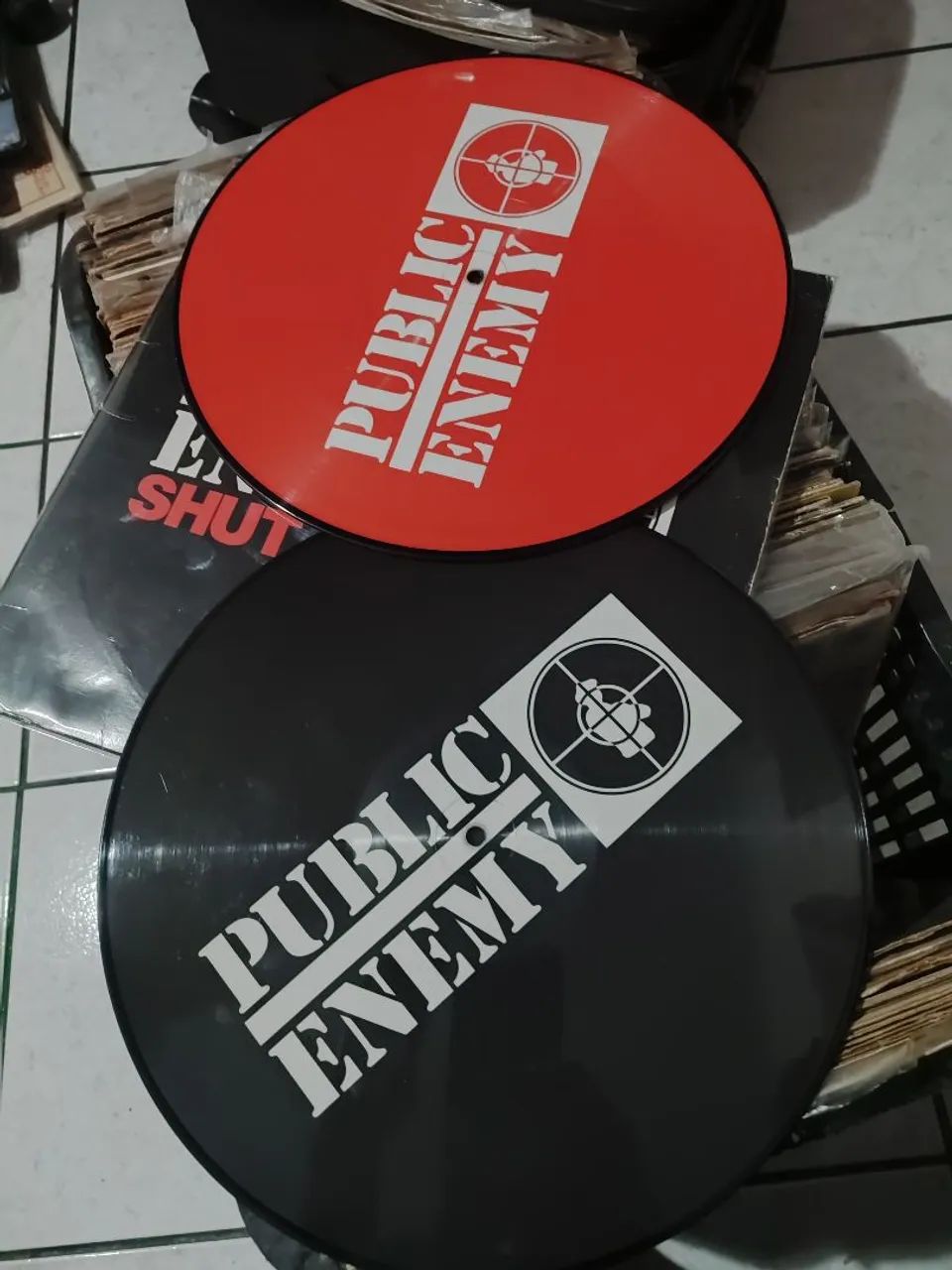 Vendo time code serato public enemy shut em down edição Ltda  - Foto 2